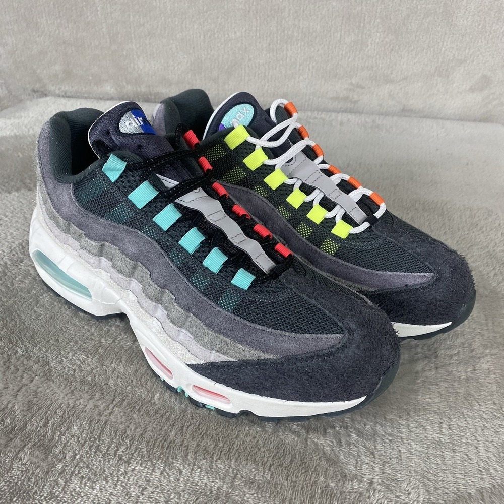Nike Air Max 95 Big Bubble OG Greedy Mens Shoes Size 10.5 Gray Suede IU2636-300